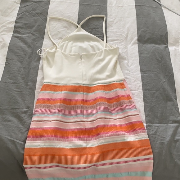 I used it two times size 6 (8 petite) - Picture 3 of 6